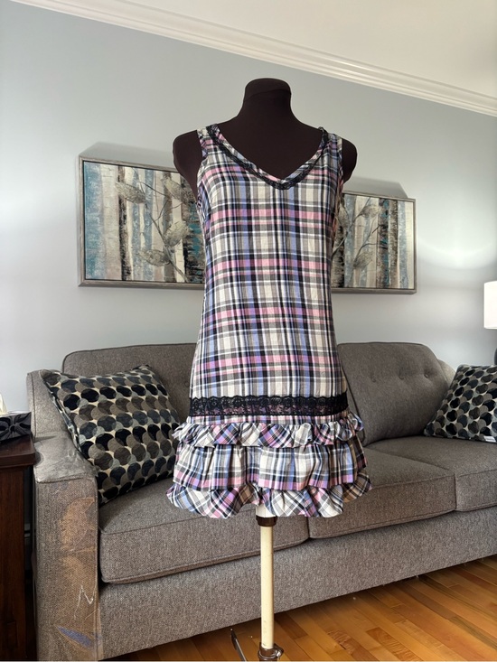 DC Dresses & Skirts - Y2K Plaid Ruffle Dress with Black Lace Trim